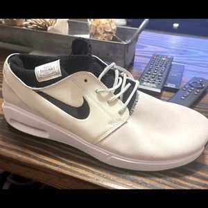 Nike Stefan Janoski